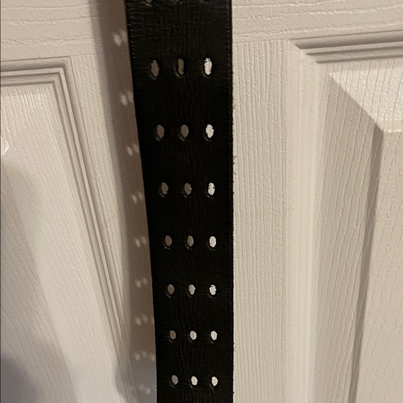 Men's Black Leather Belt Size 40 - Picture 3 of 4